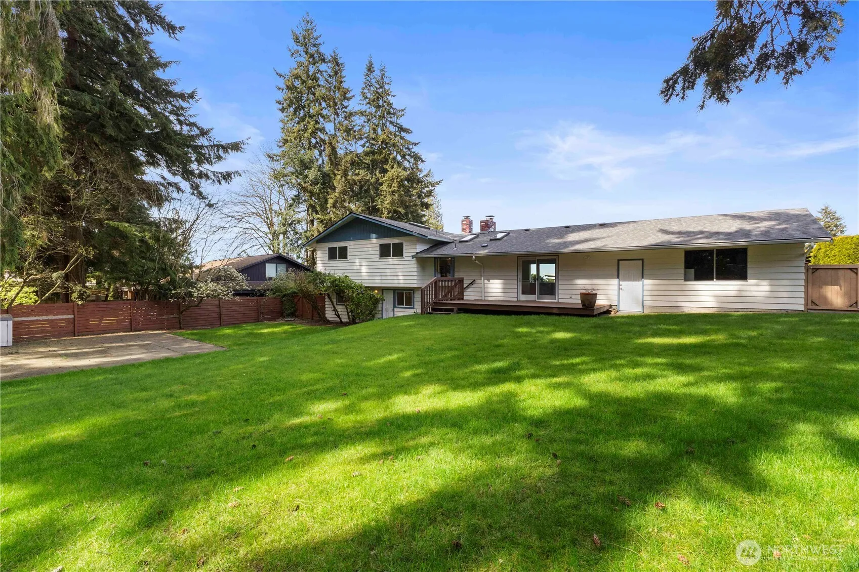 Property photo for 741 S 295th Place, Federal Way photo 3