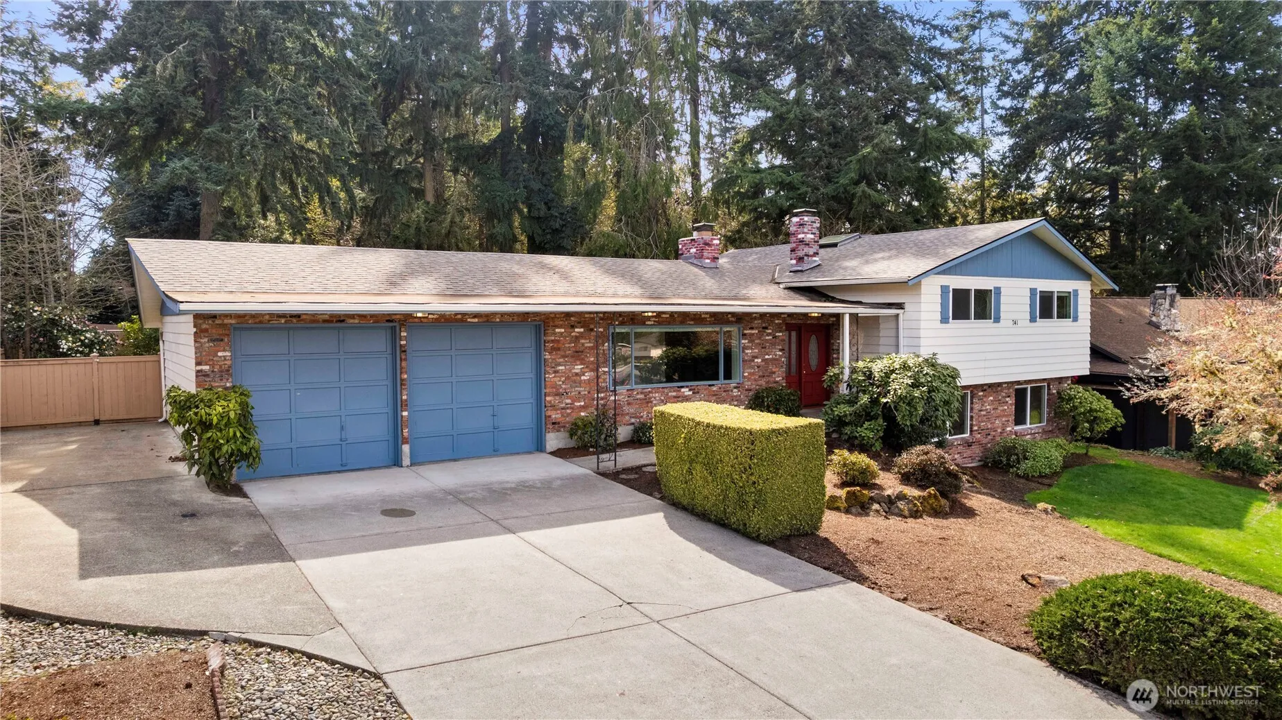 Property photo for 741 S 295th Place, Federal Way photo 2