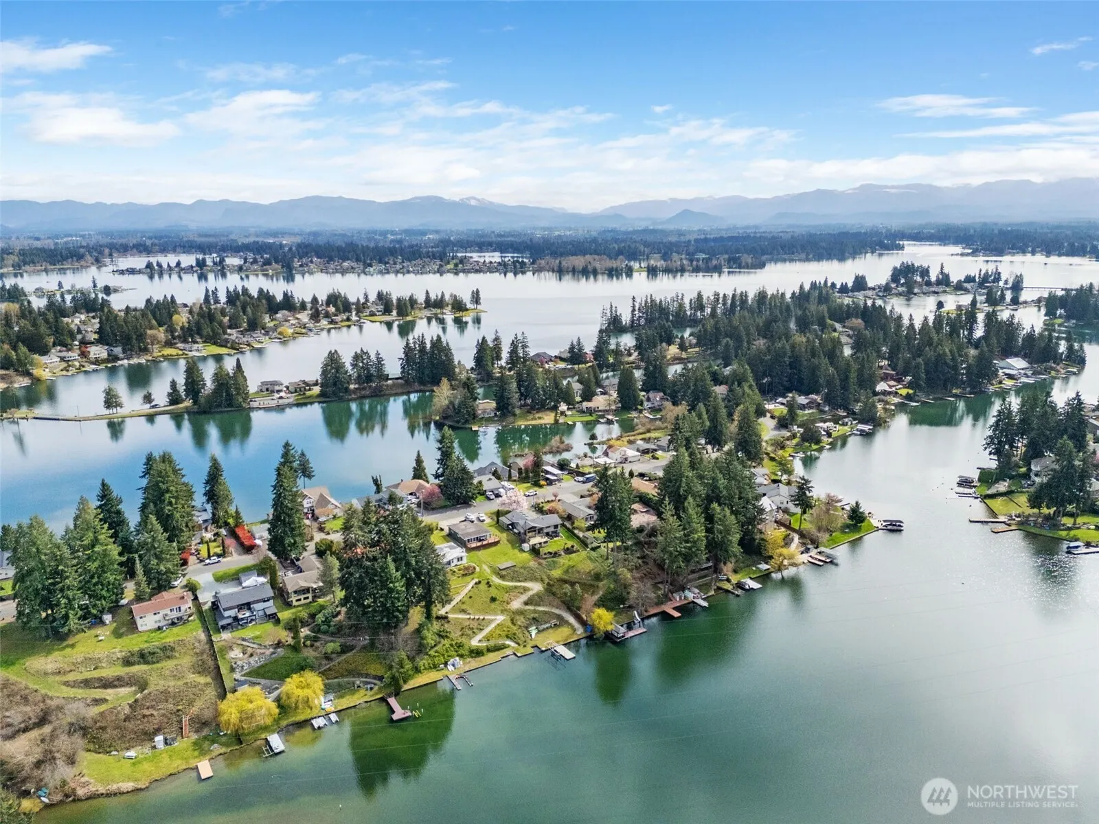 Property photo for 3118 Deer Island Drive E, Lake Tapps photo 4