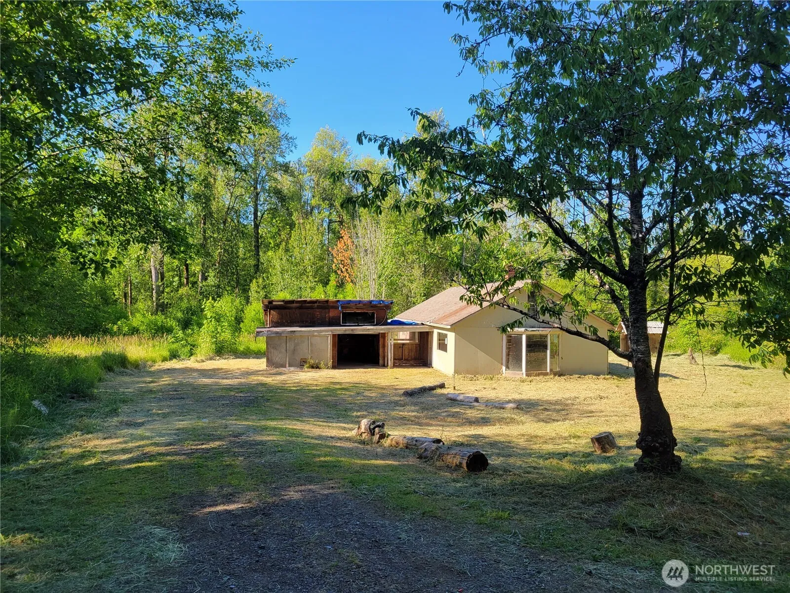 Property photo for 1840 W Deegan Road W, Shelton