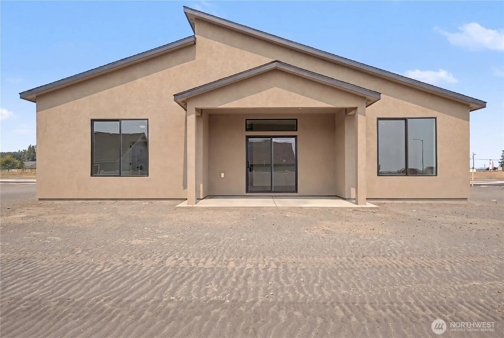 Property photo for 4307 W Surf Scoter Street, Moses Lake photo 2