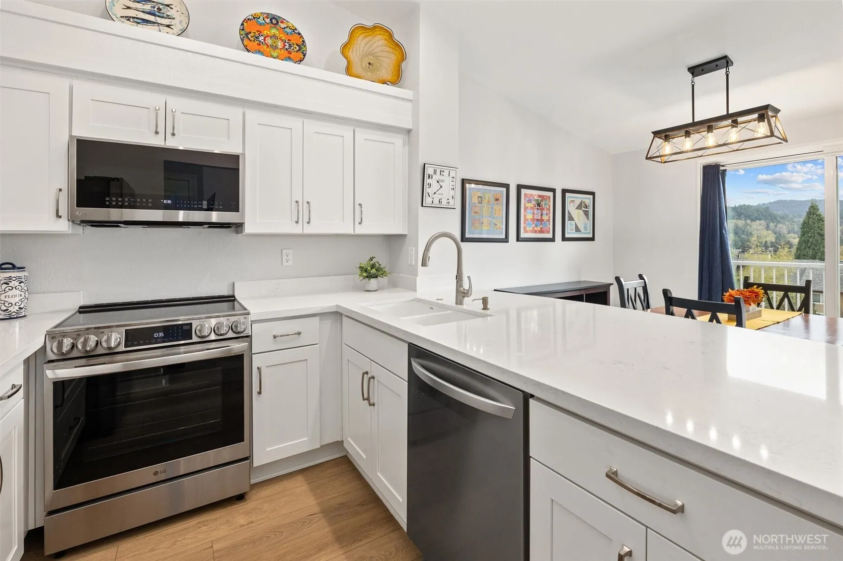 210 Mountain Park Boulevard Sw #f303, Issaquah