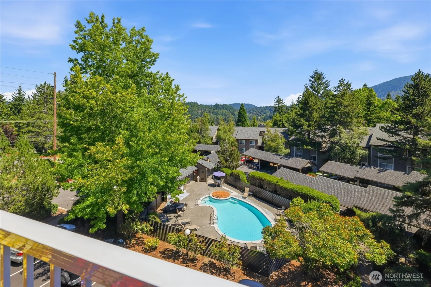 Property photo for 210 Mountain Park Boulevard Sw #f303, Issaquah photo 2