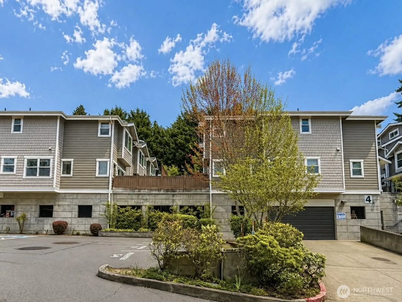 Property photo for 7322 Rainier Avenue S #502, Seattle photo 2