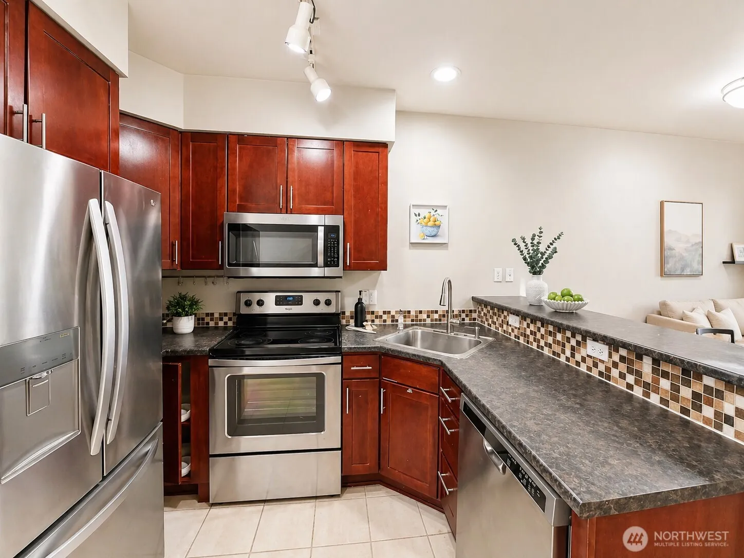 Property photo for 7322 Rainier Avenue S #502, Seattle photo 5