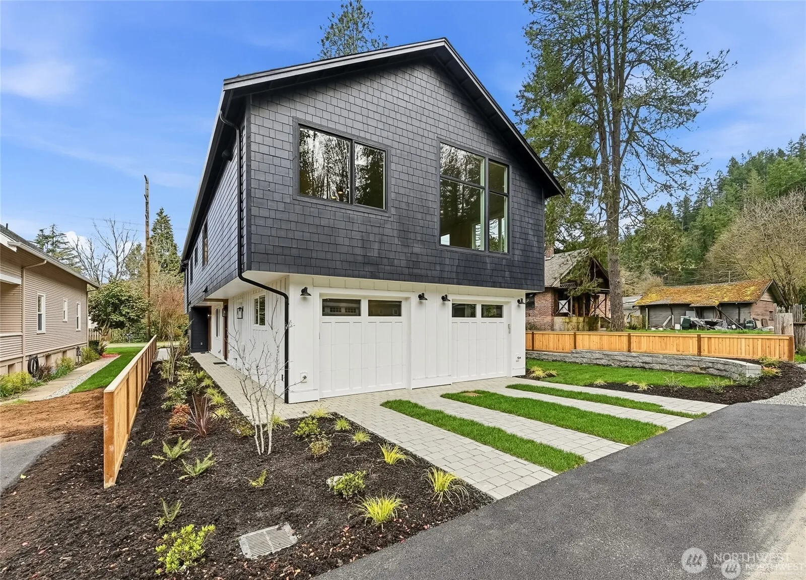 Property photo for 529 Se Bush Street #b, Issaquah