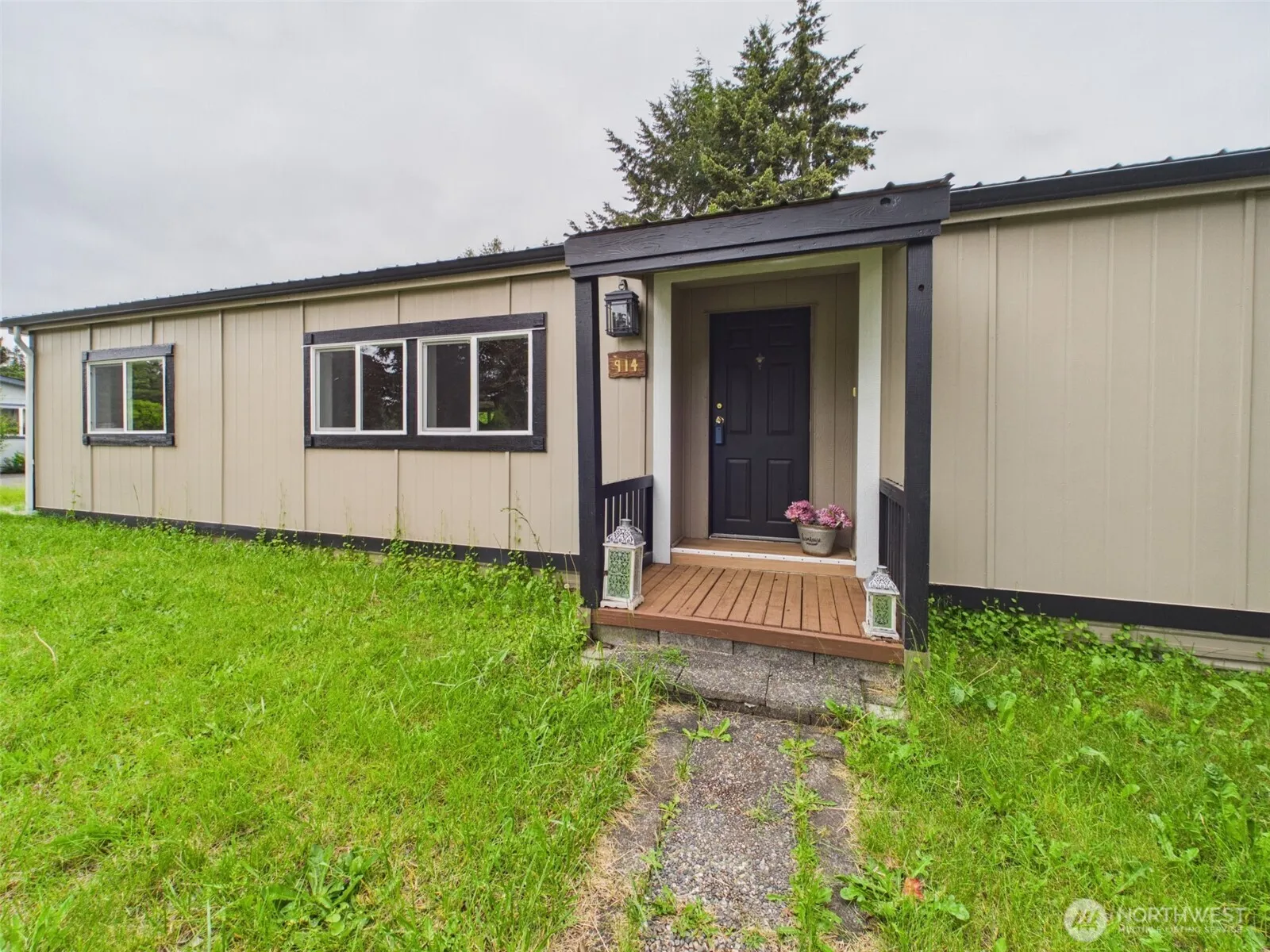 Property photo for 914 Nottingham Drive Se, Olympia