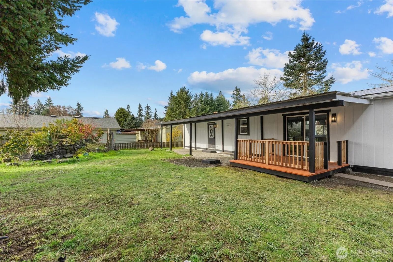 Property photo for 914 Nottingham Drive Se, Olympia