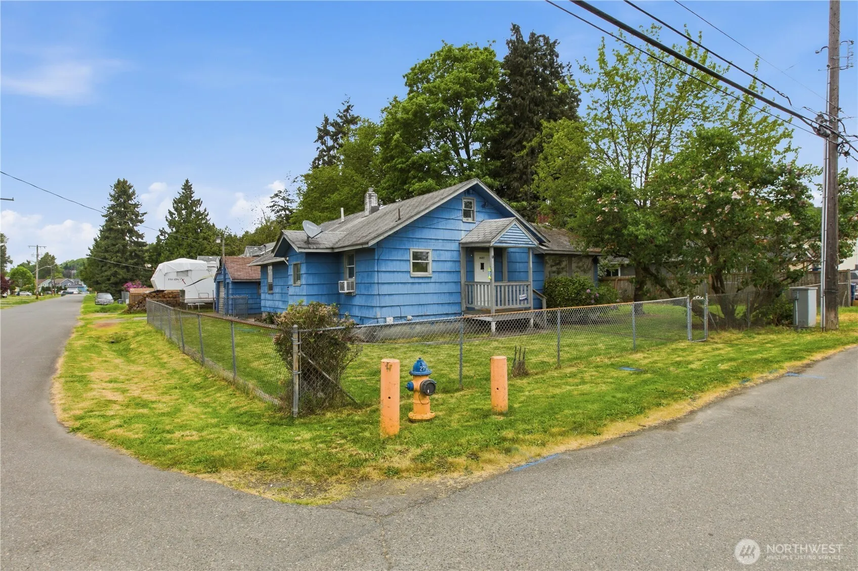 Property photo for 4602 S 122nd Street #+a, Tukwila photo 2