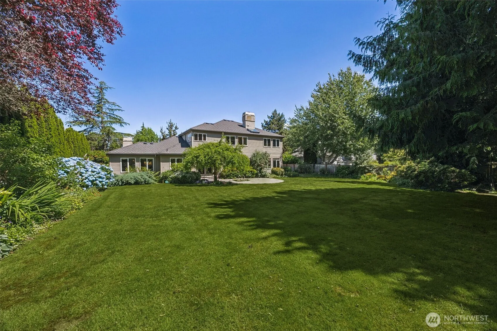 Property photo for 255 Sw 194th Place, Normandy Park photo 2