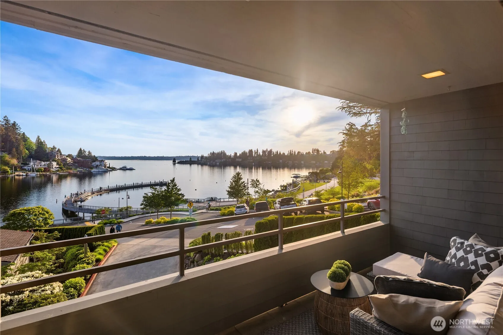 Property photo for 9903 Lake Washington Boulevard Ne #201, Bellevue photo 5