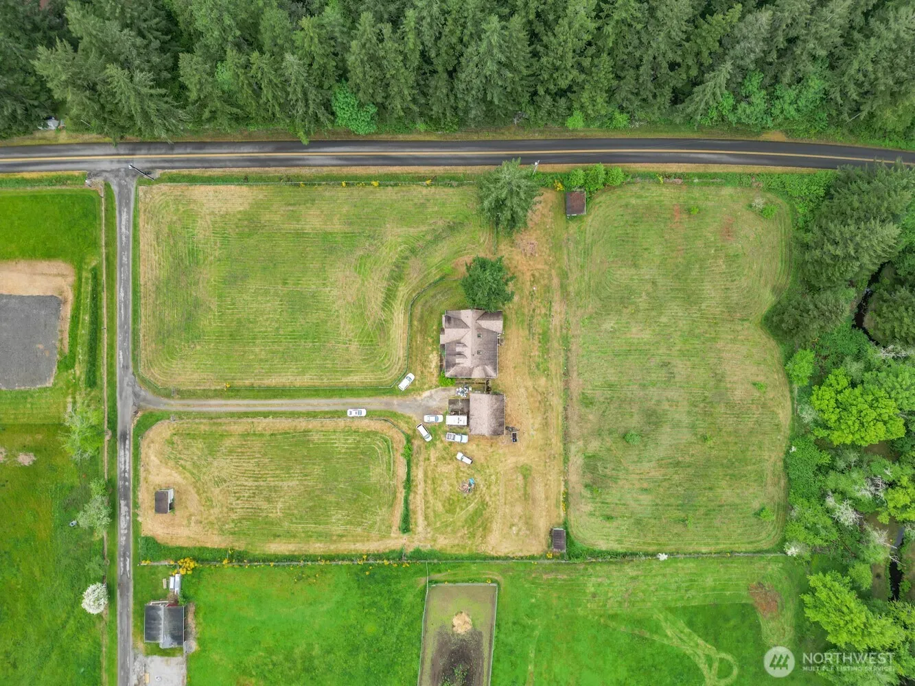 Property photo for 2637 140th Avenue Sw, Tenino photo 3