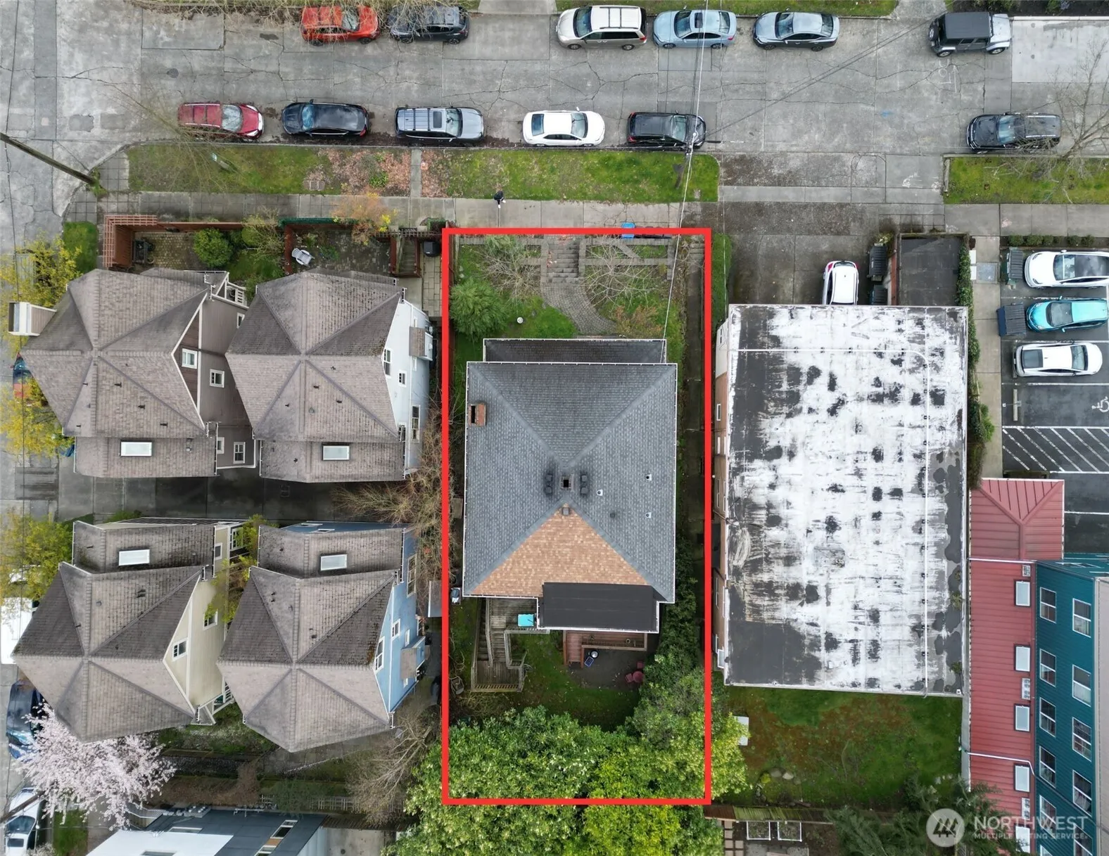 Property photo for 807 N 49th Street, Seattle photo 2