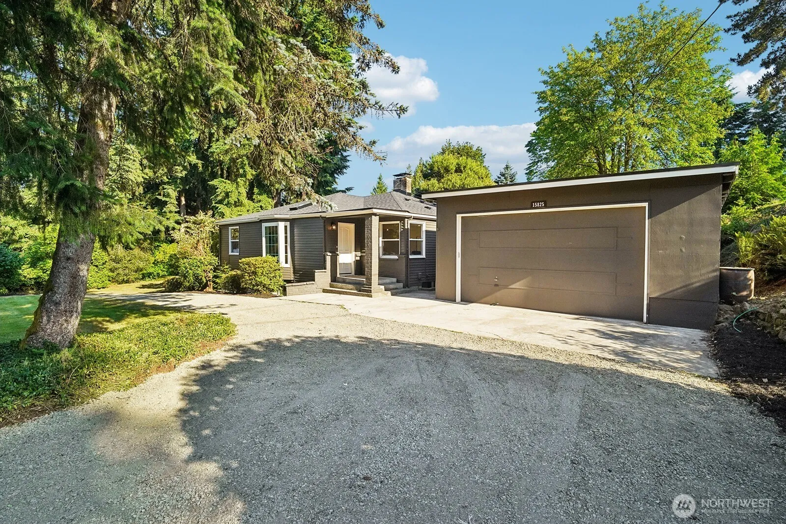 Property photo for 15825 Se 116th Street, Renton photo 2
