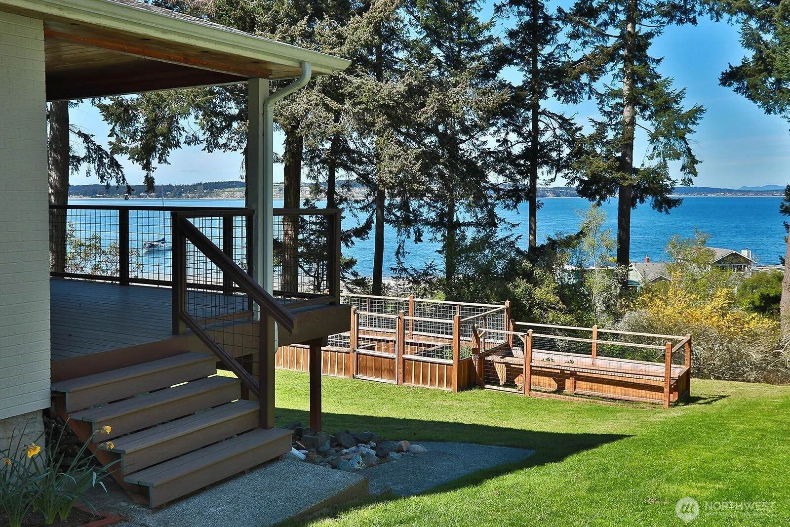 Property photo for 260 Rhodena Drive, Coupeville photo 4