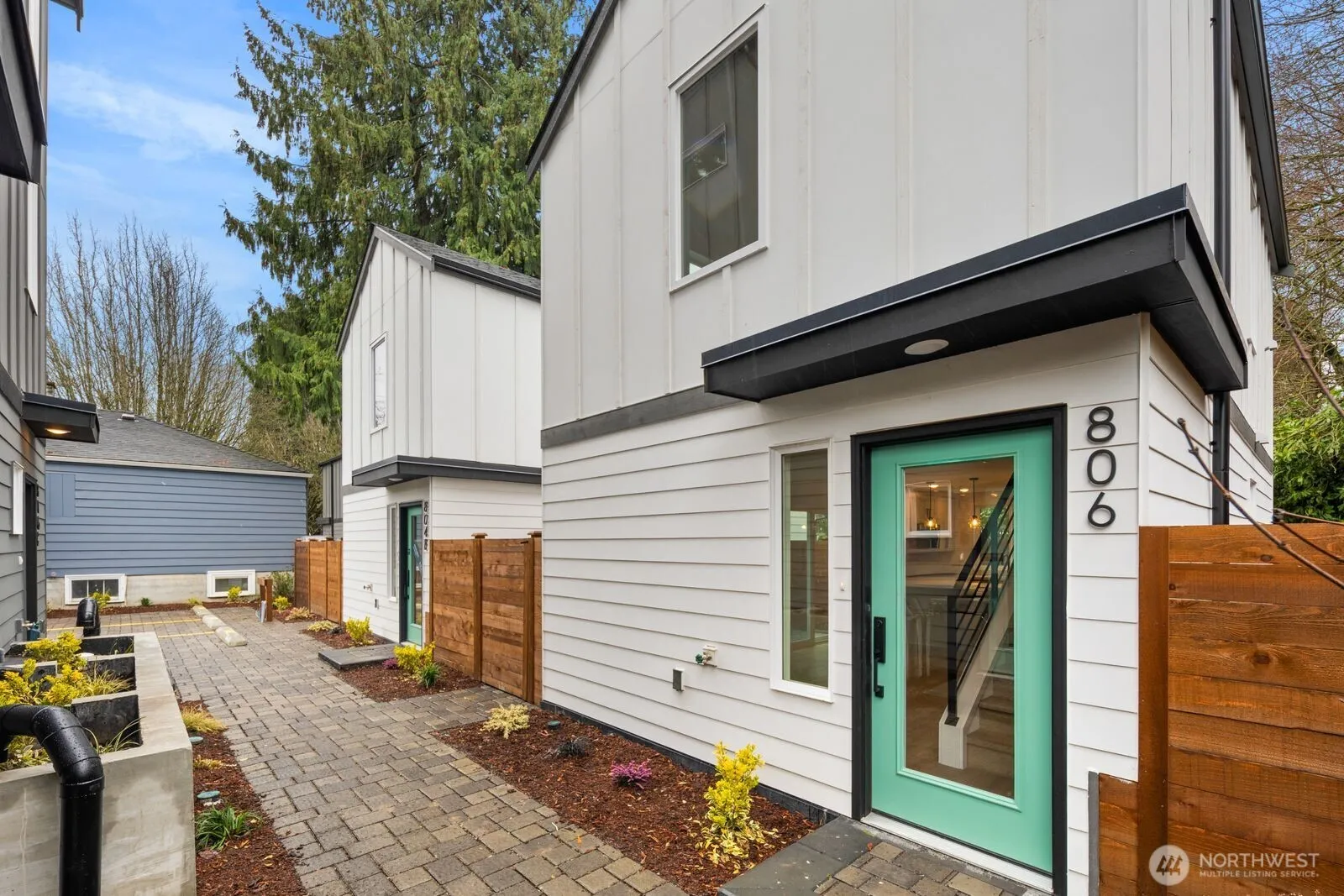 Property photo for 806 S Rose Street, Seattle