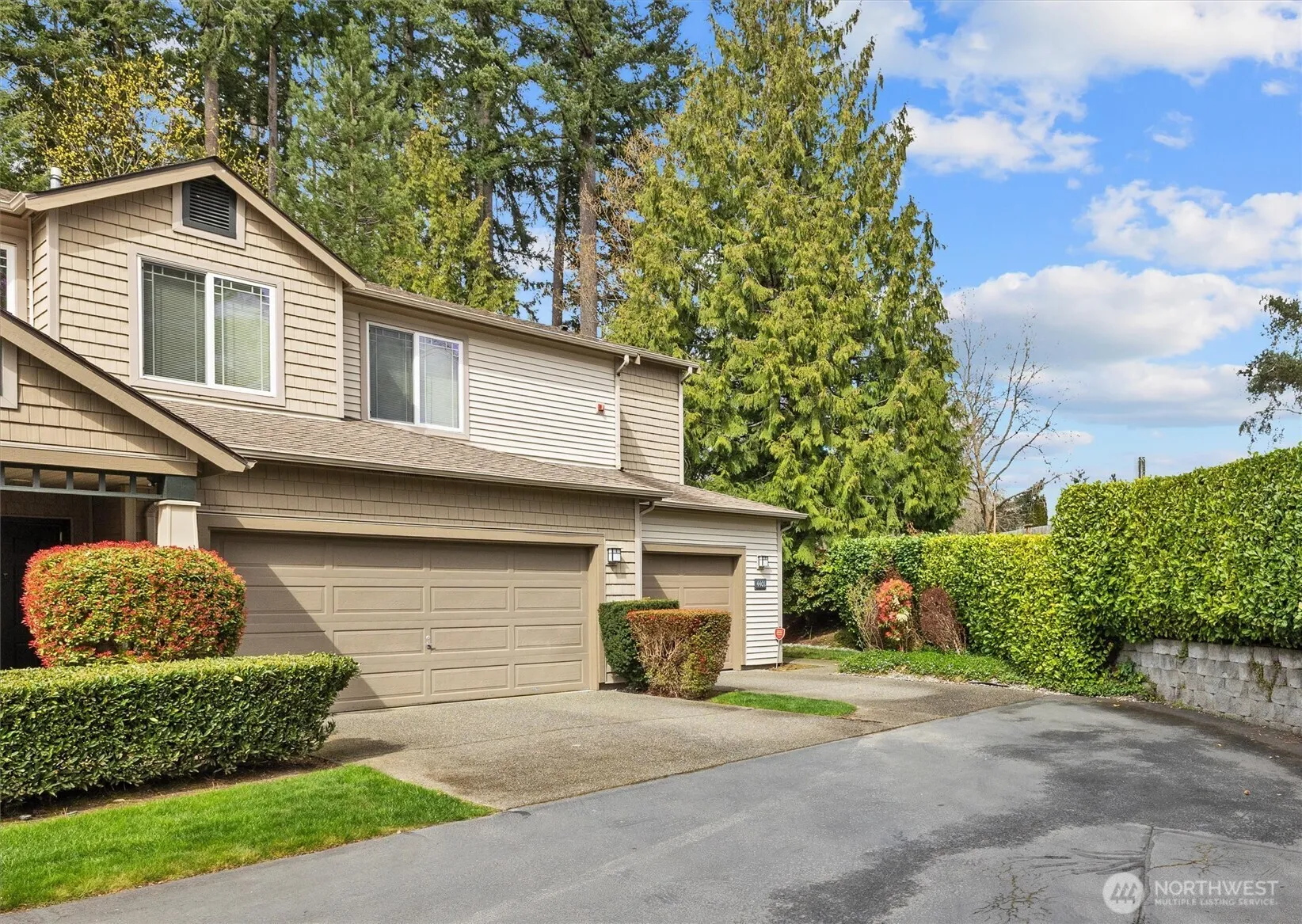 Property photo for 4401 248th Lane Se, Issaquah photo 3