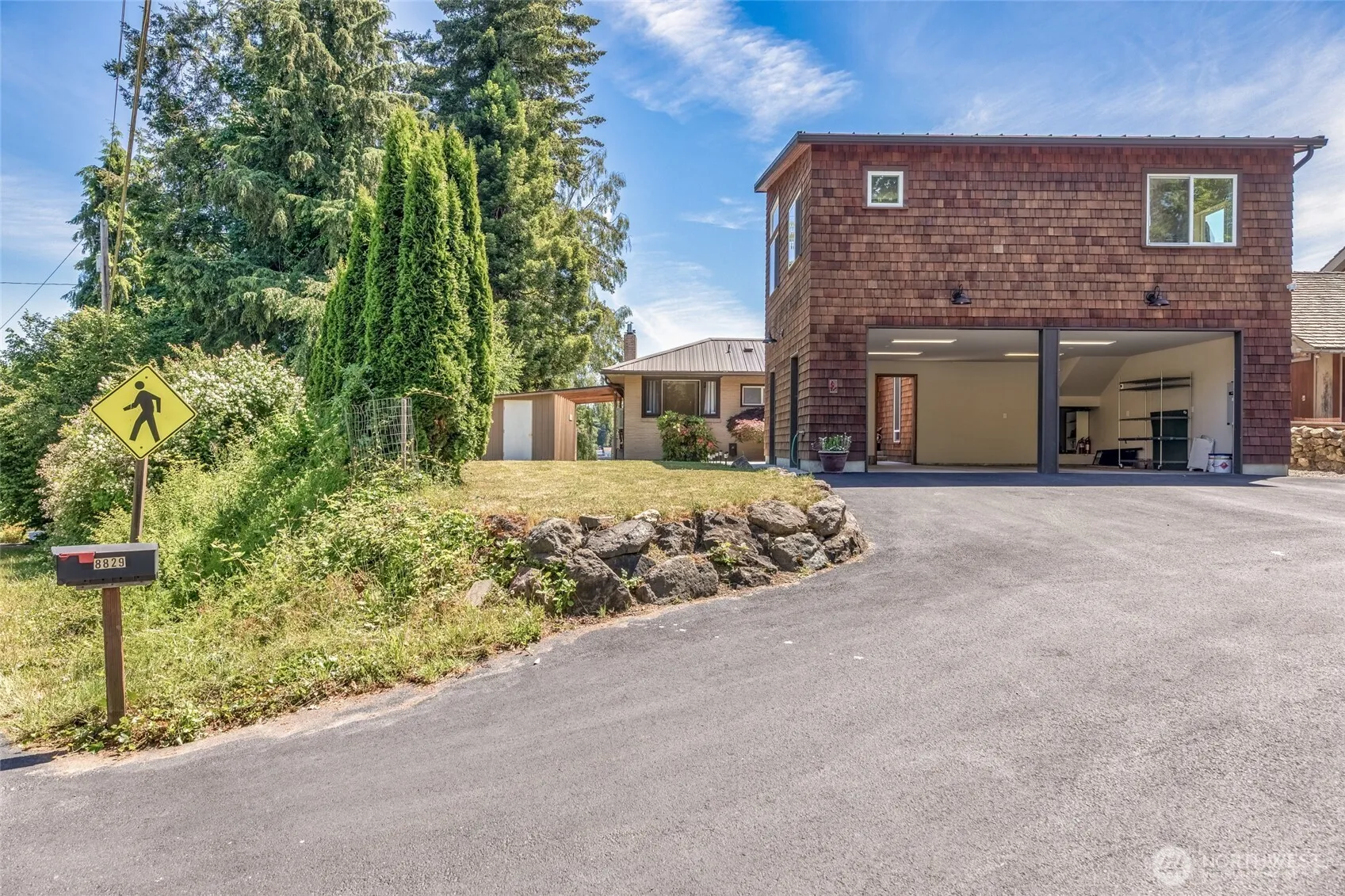 Property photo for 8829 Sw Quartermaster Drive, Vashon photo 2