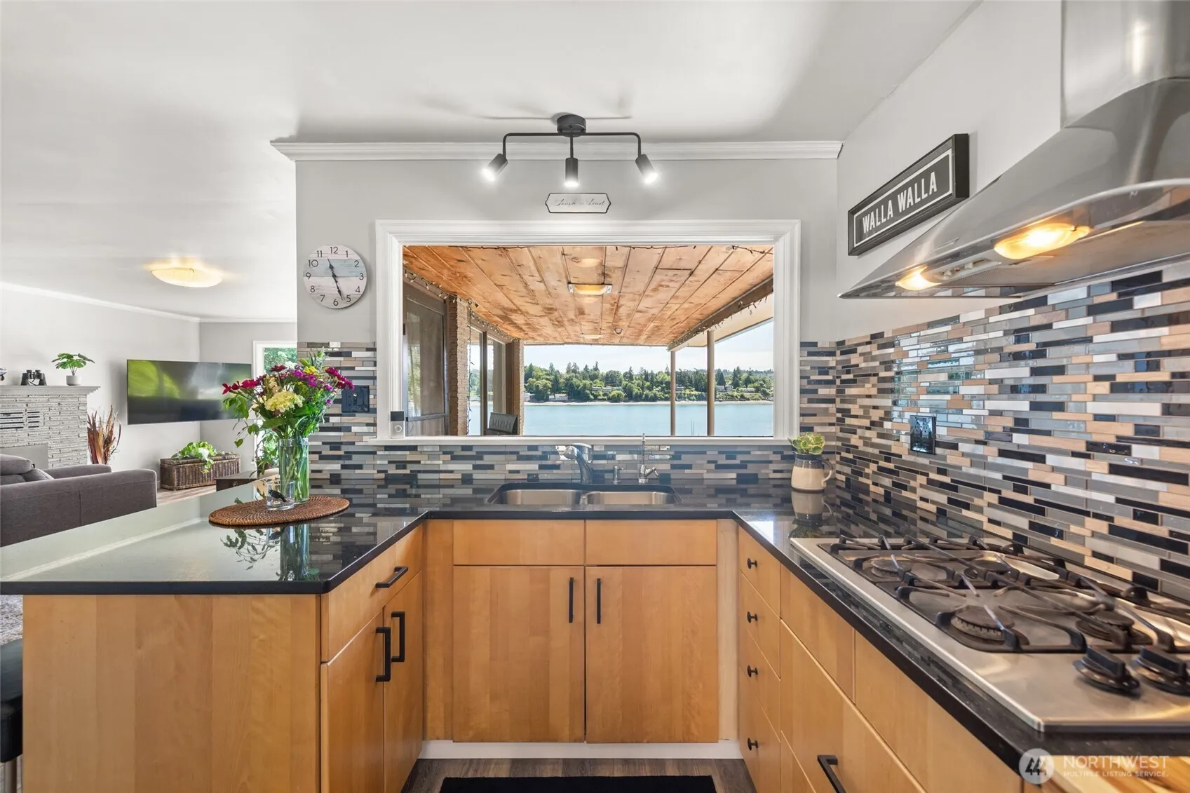 Property photo for 8829 Sw Quartermaster Drive, Vashon photo 5