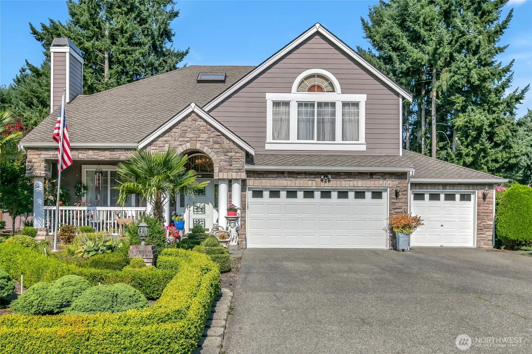 Property photo for 630 Calistoga Street Se, Olympia photo 2