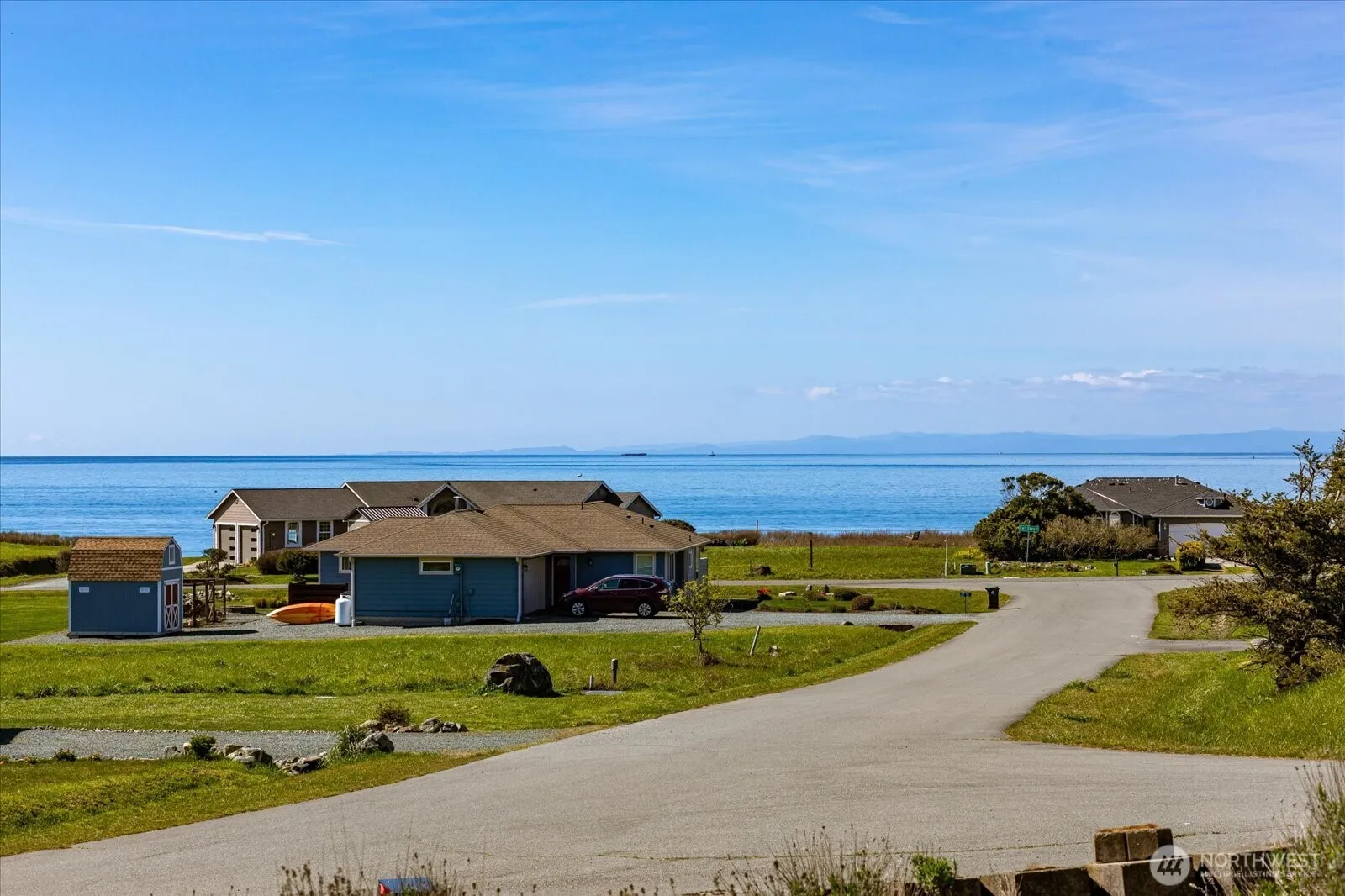 Property photo for 648 Hacienda Drive, Coupeville photo 2