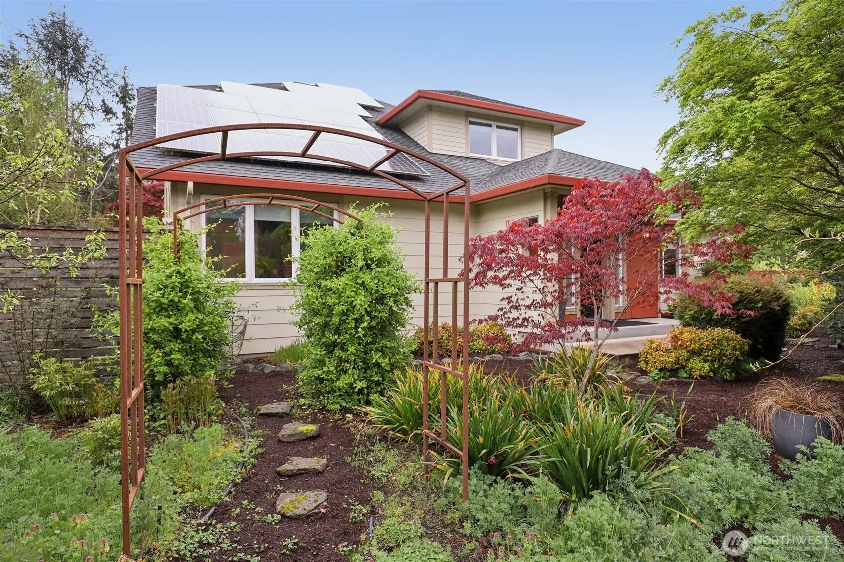 Property photo for 302 Phoenix Way, Vancouver photo 2
