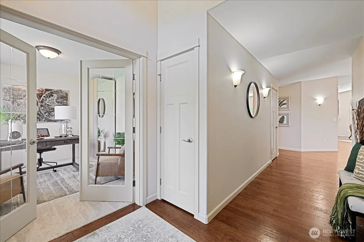 Property photo for 15624 42nd Drive Se, Bothell photo 4