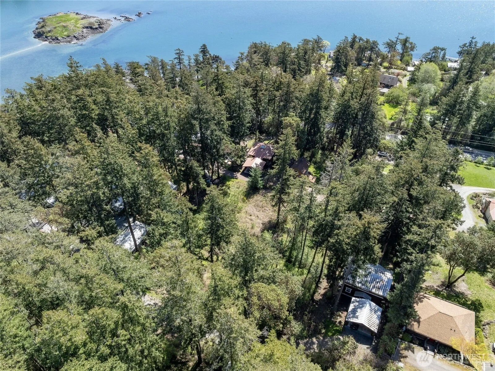 Property photo for 122 Geer Lane, Orcas Island photo 2