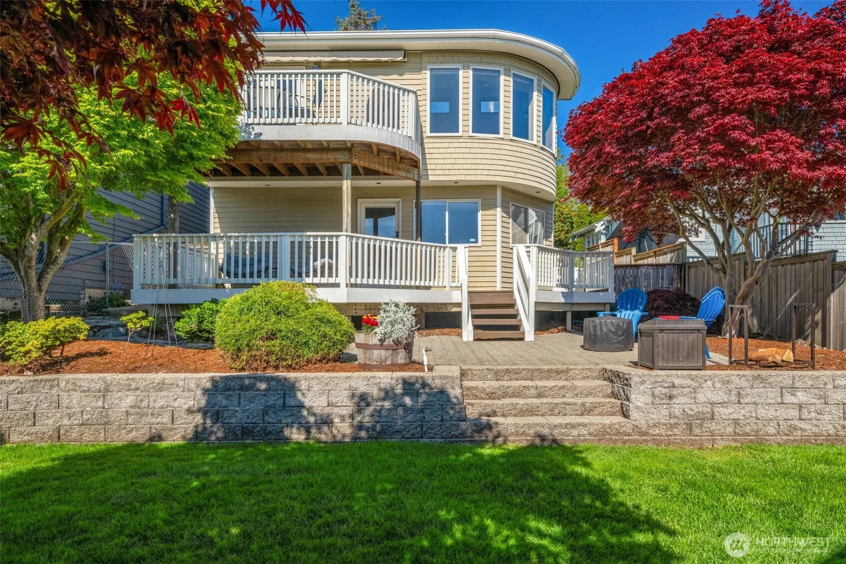 Property photo for 4014 32nd Avenue Sw, Seattle
