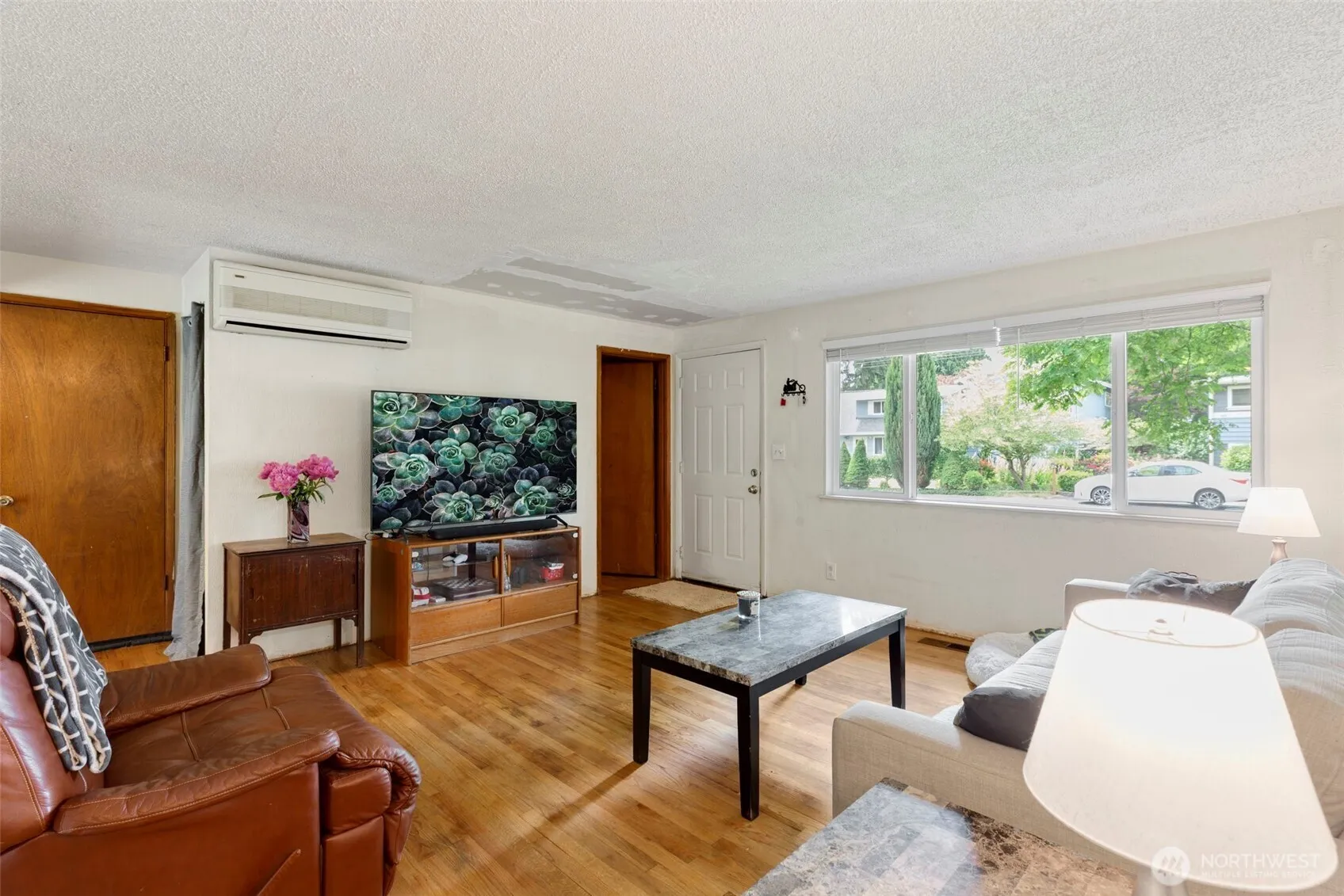 Property photo for 18816 89 Avenue Ne, Bothell photo 3