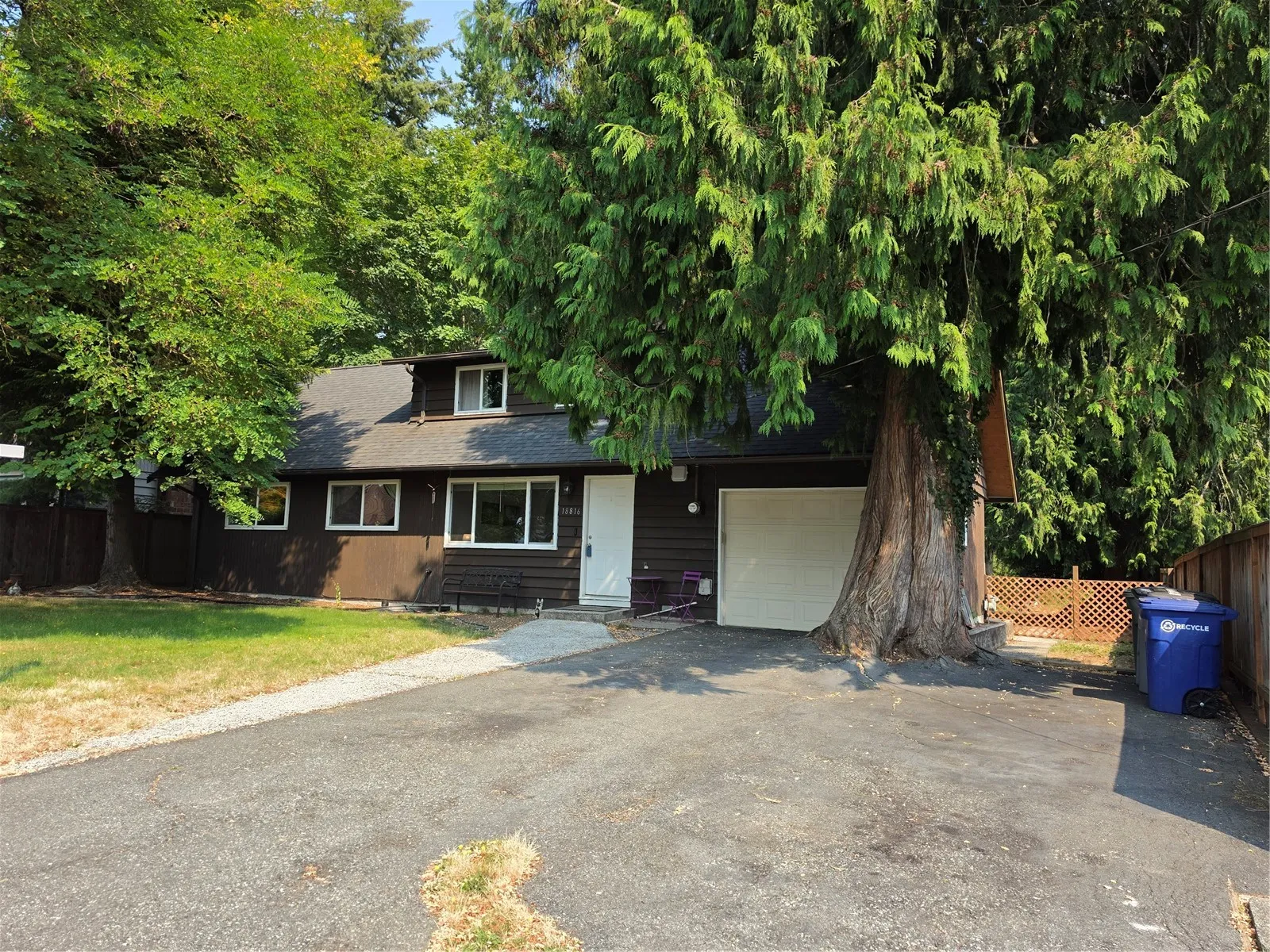 Property photo for 18816 89 Avenue Ne, Bothell photo 2