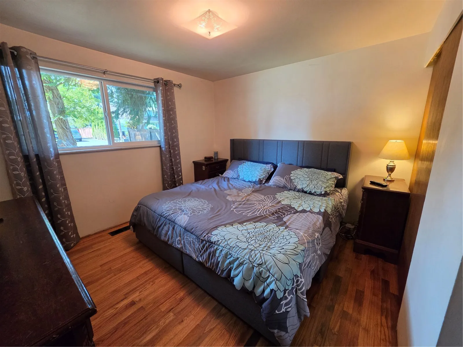 Property photo for 18816 89 Avenue Ne, Bothell photo 5