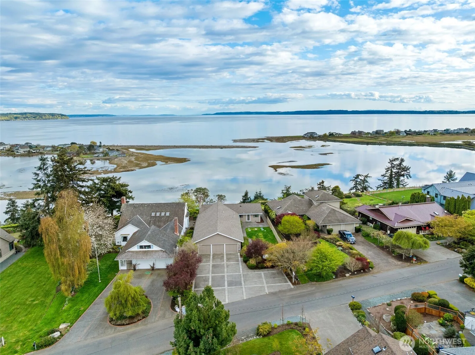 Property photo for 2368 Soundview Drive, Langley