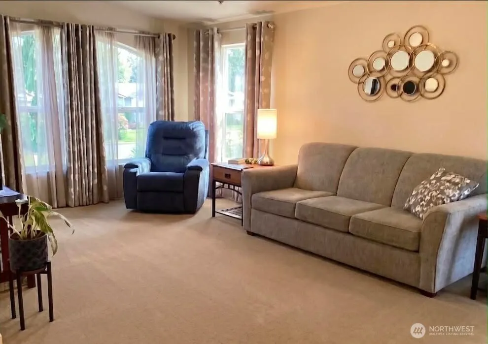Property photo for 4515 176th Street Sw #1, Lynnwood photo 3