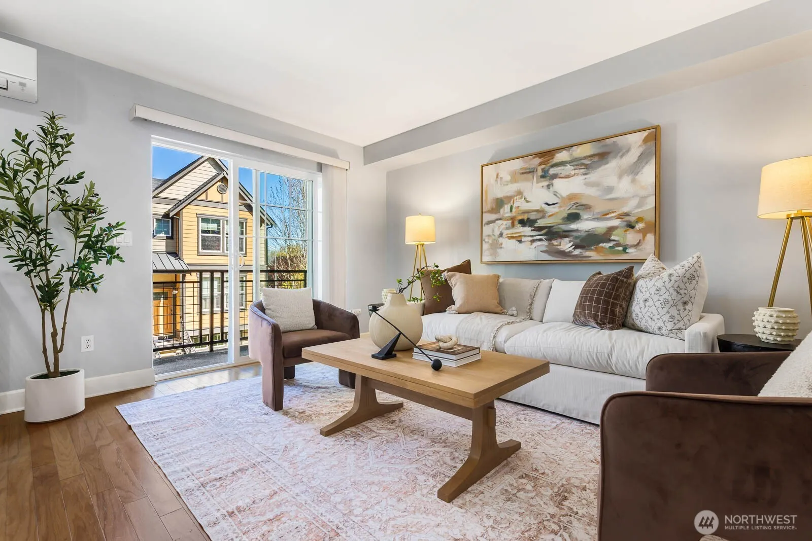 Property photo for 7123 Shinkle Place Sw, Seattle photo 4