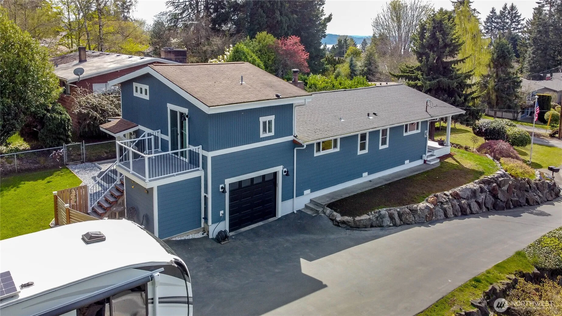 Property photo for 215 Sw 183rd Street, Normandy Park