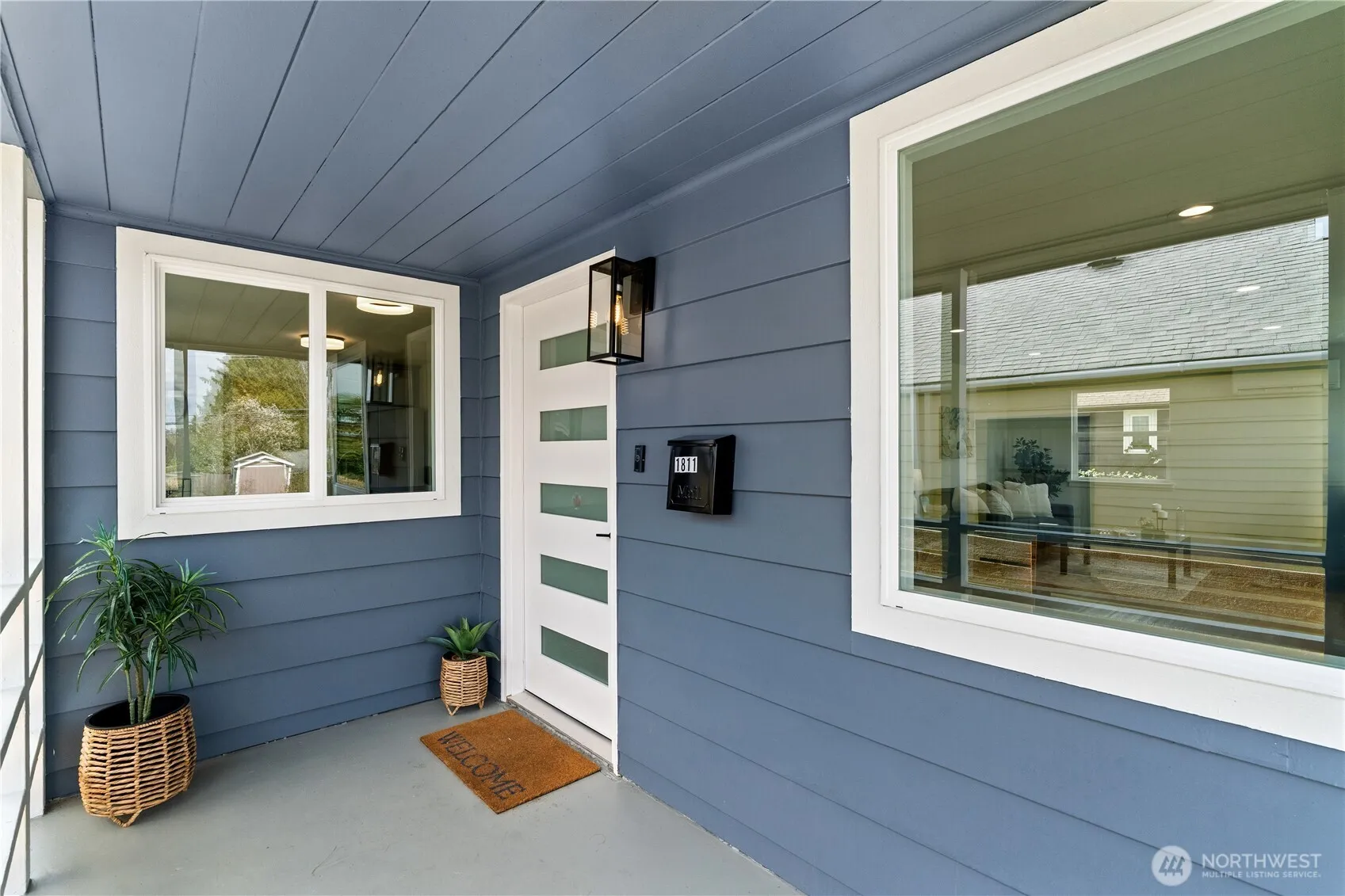 Property photo for 1811 S Stevens Street, Seattle photo 5
