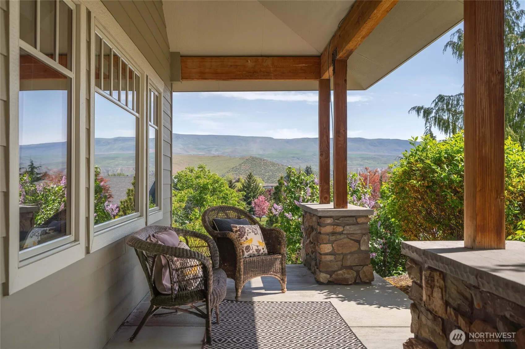 Property photo for 3642 Ridgeview Boulevard, Wenatchee photo 5