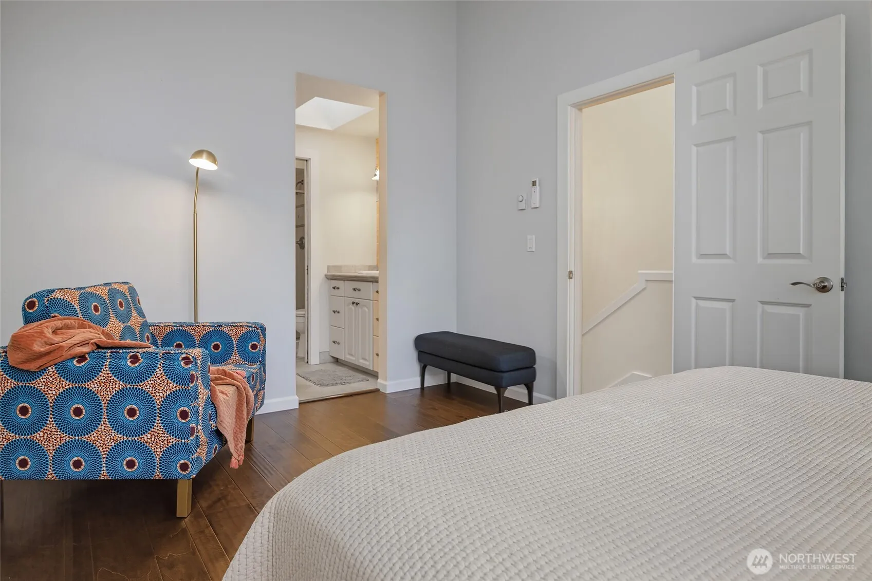 Property photo for 9165 45th Avenue Sw #6, Seattle photo 5