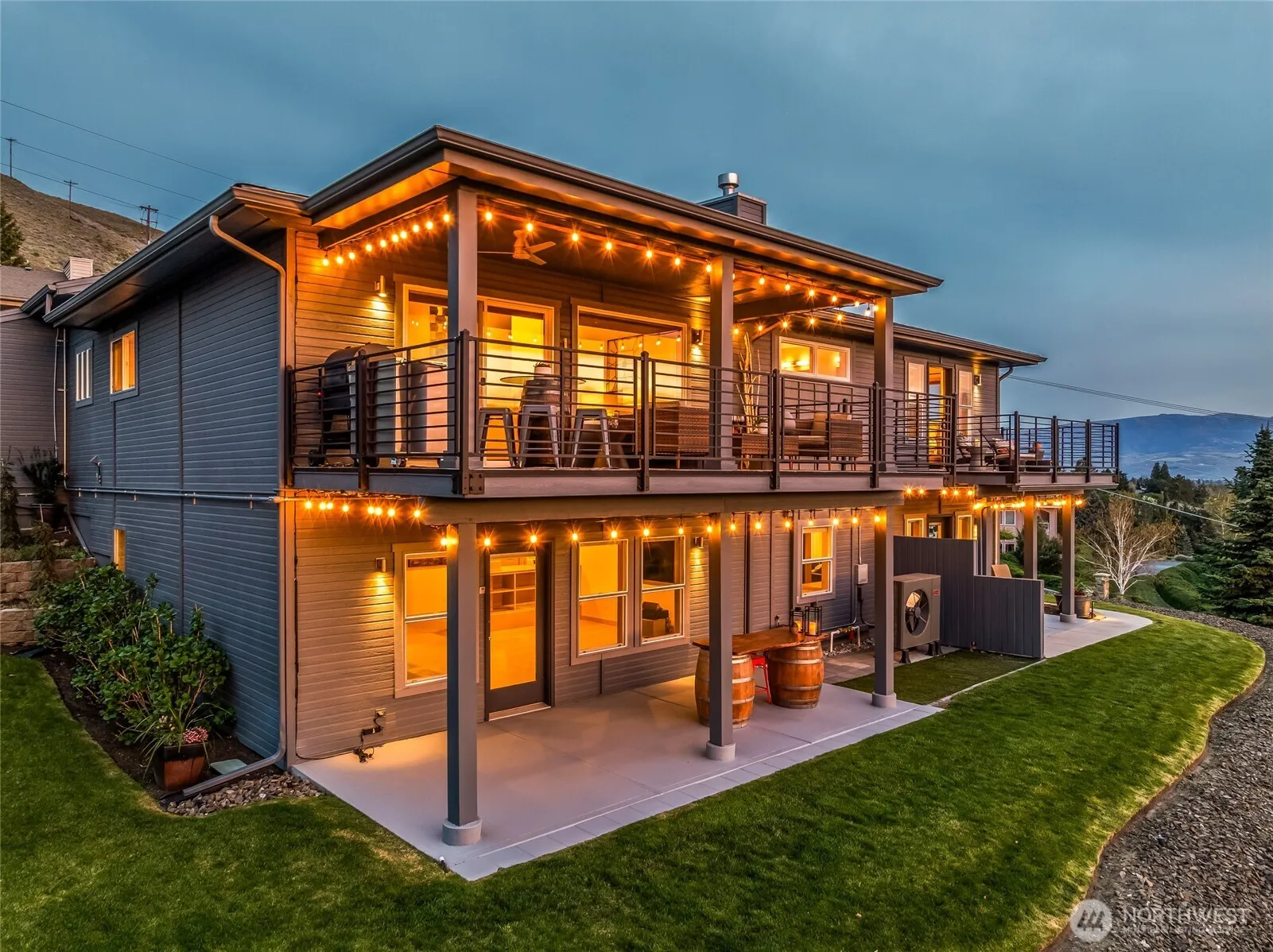 Property photo for 521 23rd Street Ne, East Wenatchee