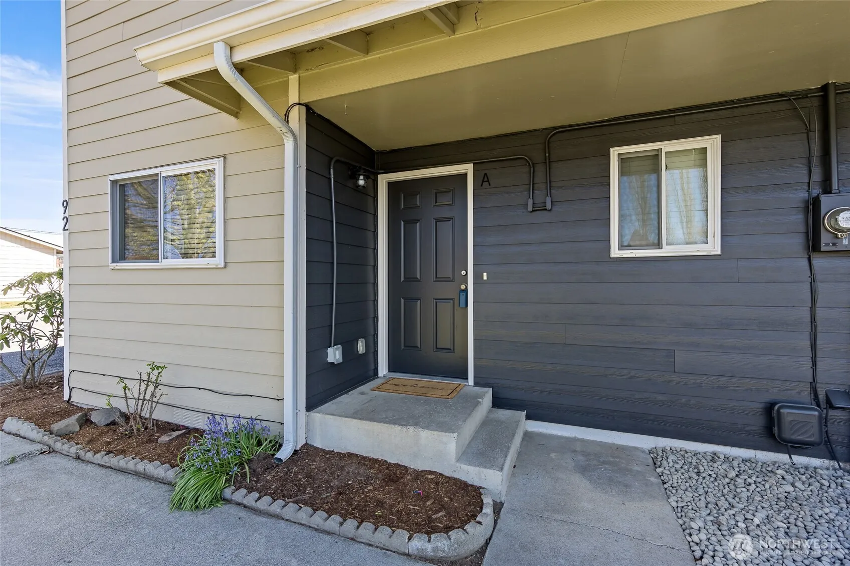 Property photo for 92 Quinn Avenue #a, Marysville photo 2