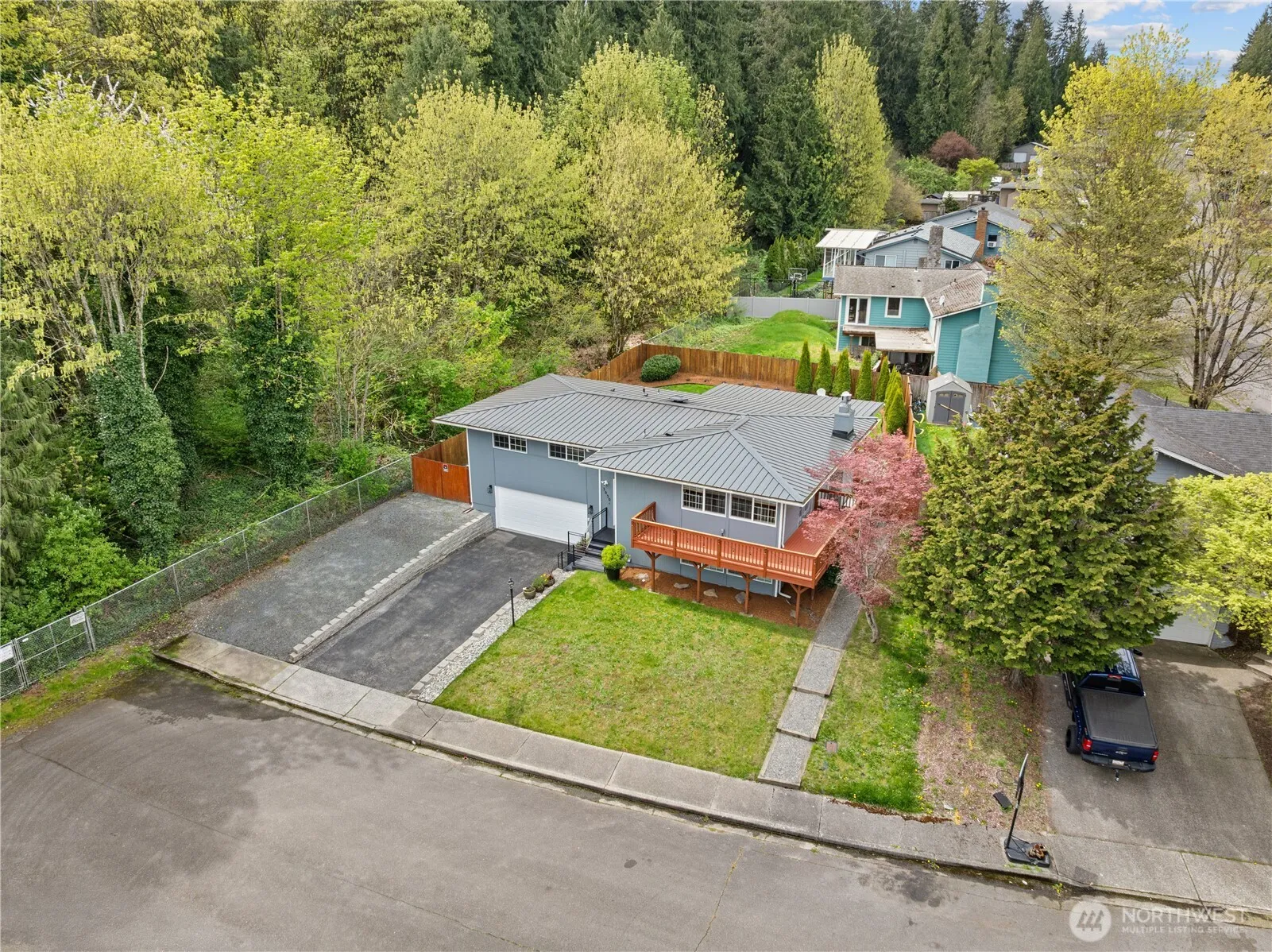Property photo for 3030 Panaview Boulevard, Everett