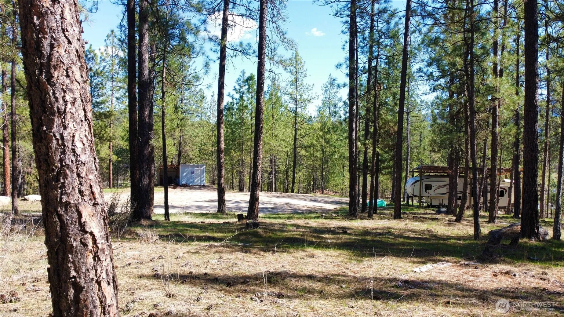 Property photo for 1069 B Kitt Narcisse Road, Colville photo 4