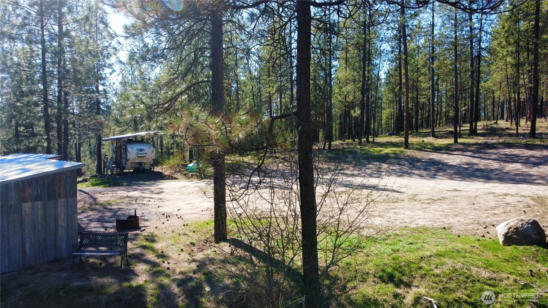 Property photo for 1069 B Kitt Narcisse Road, Colville photo 2