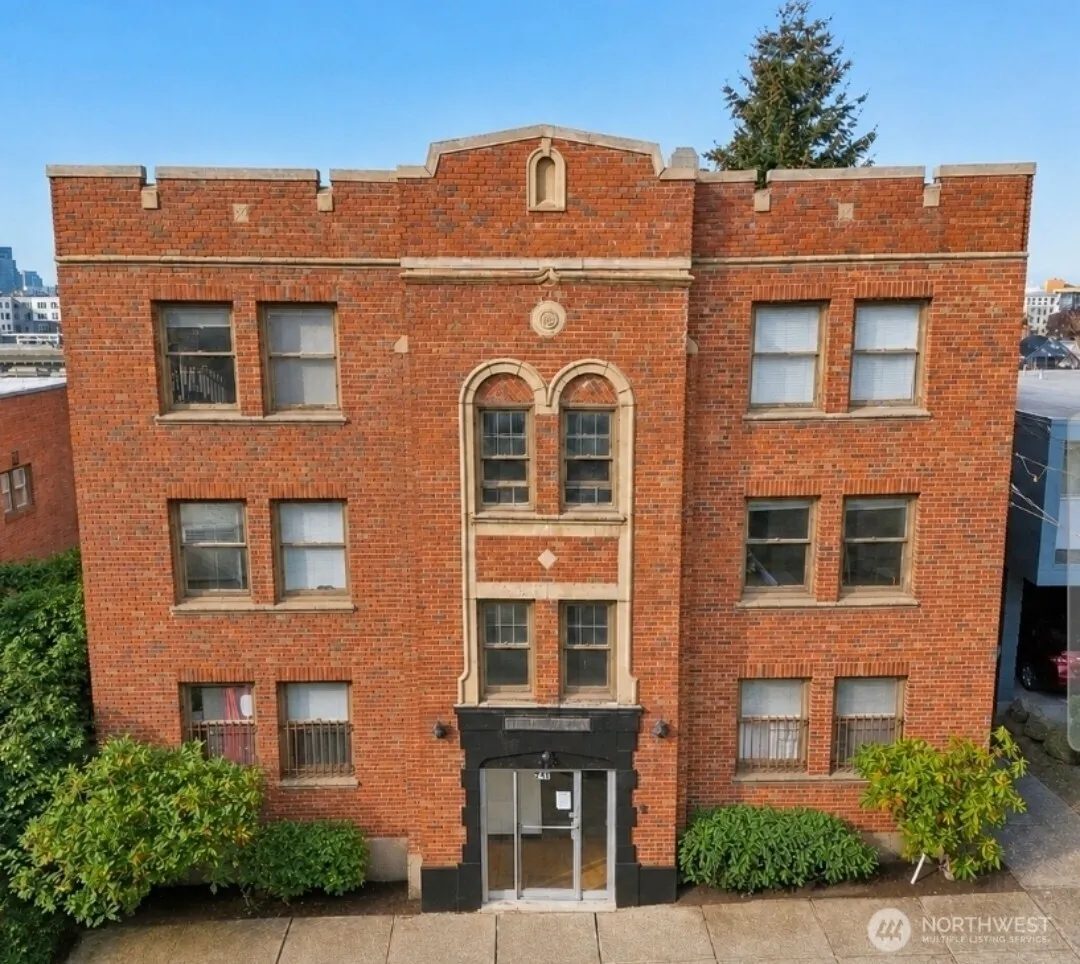 Property photo for 315 12th Avenue E, Seattle