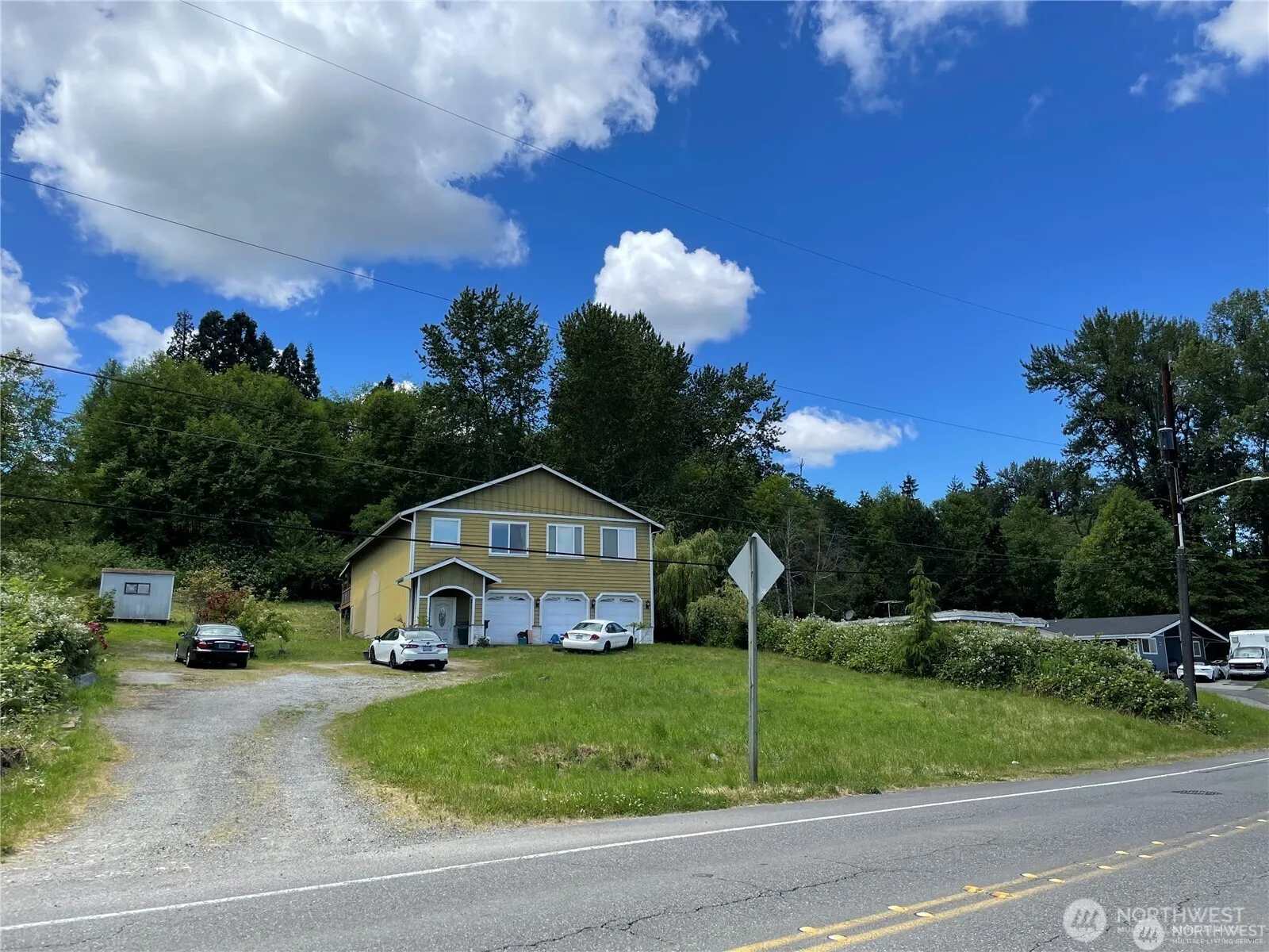 Property photo for 14253 Macadam Road S, Tukwila photo 2