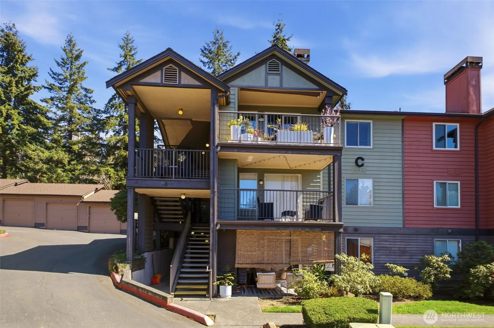 13209 Newcastle Way #c301, Newcastle