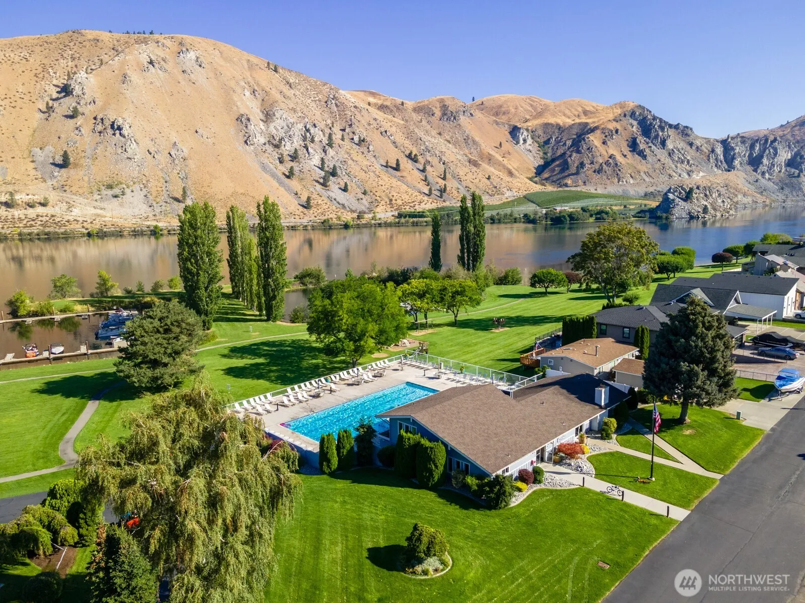 Property photo for 215 W Marine View Place, Orondo