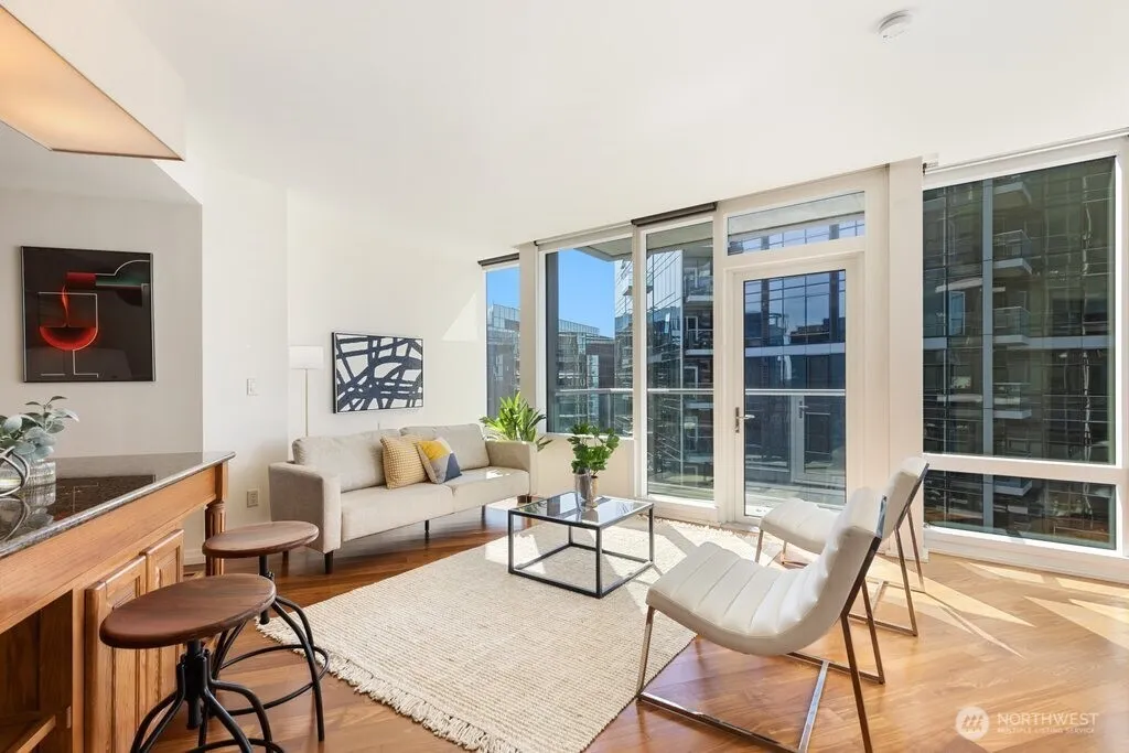 Property photo for 500 106th Avenue Ne #2609, Bellevue photo 2