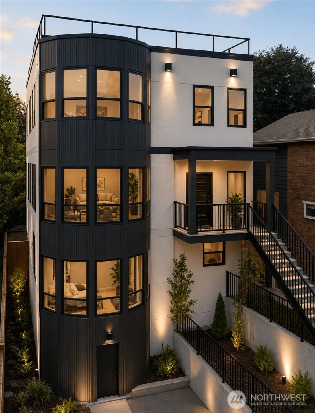 Property photo for 4019 4th Avenue Ne #b, Seattle